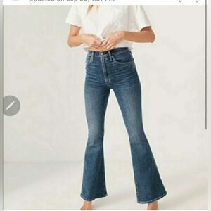 Abercrombie High rise flare Jeans NWOT